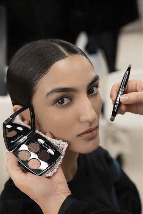 discount chanel makeup sale